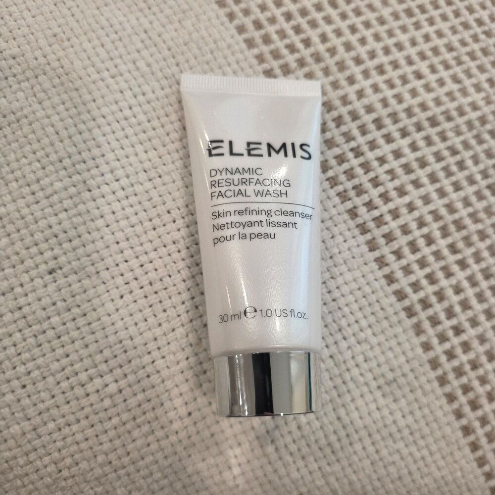 Elemis Dynamic Resurfacing Facial Wash Skin Refining Cleanser 30ml